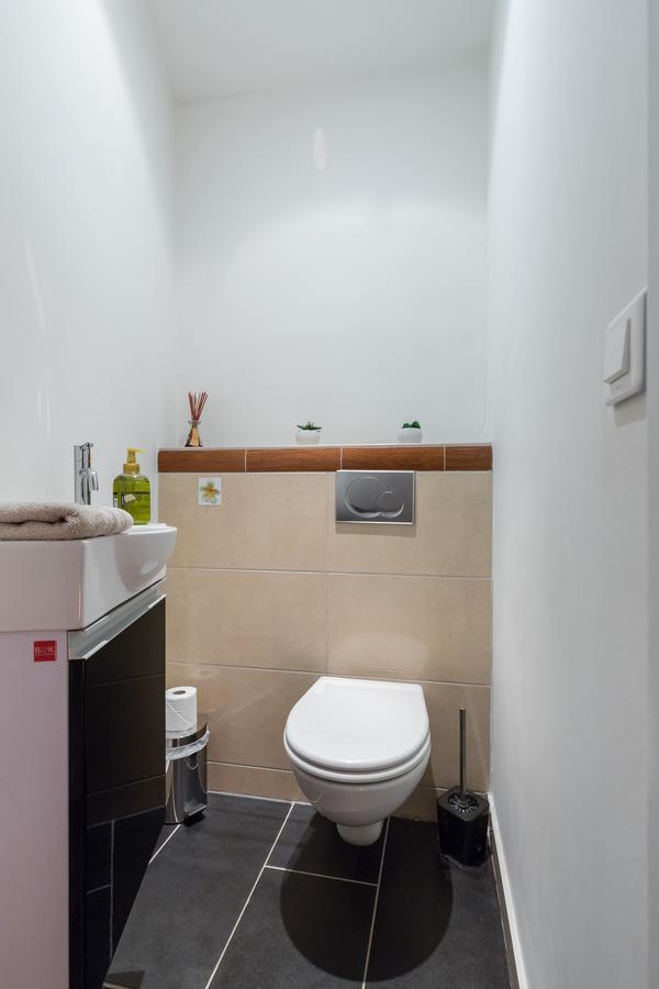 Pref 2 - F4 - Vaste Et Bourgeois ,3 Chambres, Ascenseur, Vx-ニース エクステリア 写真
